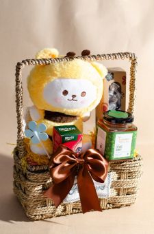 Berry Sweet Bear Hamper