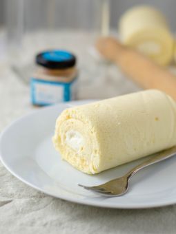 Manuka Swiss Roll